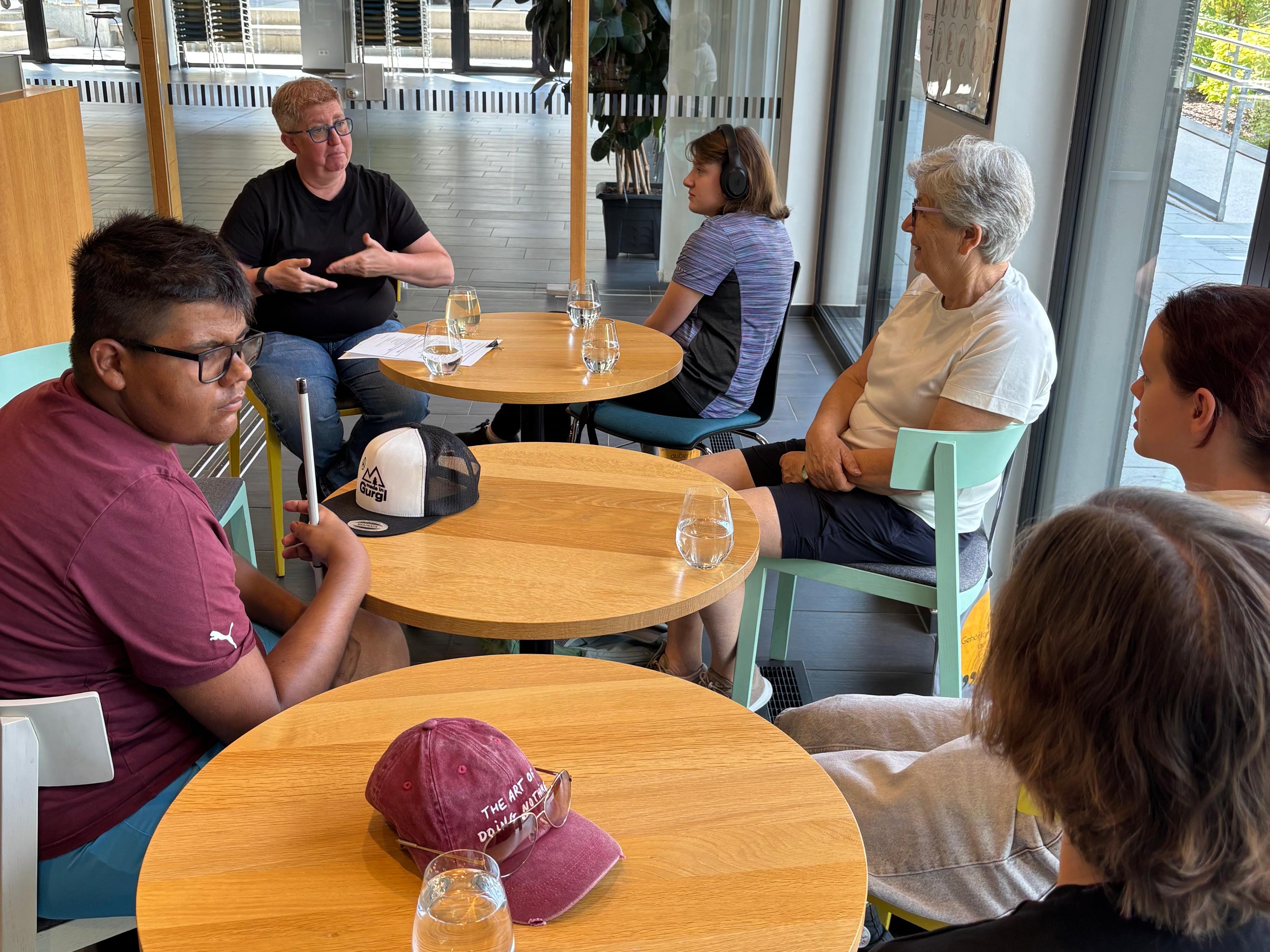 Schulklasse aus Mils zu Besuch